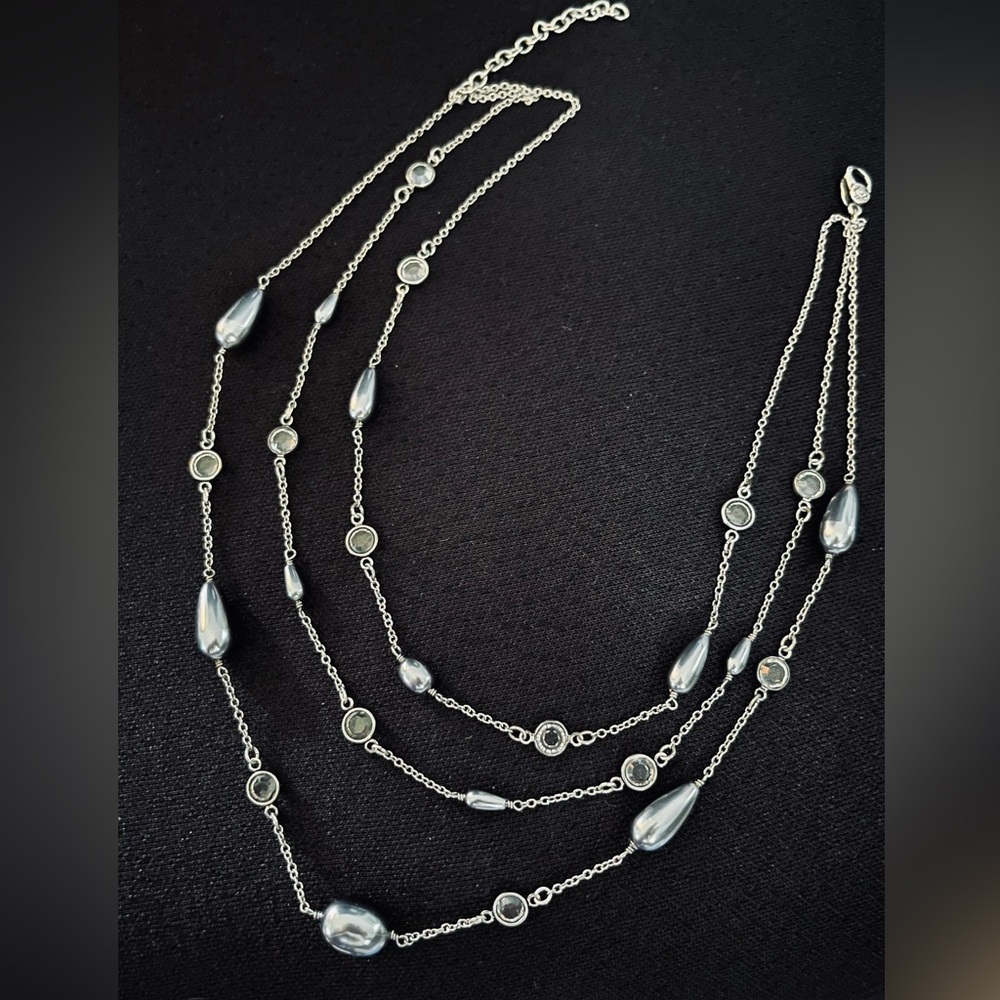 Elegant Silver Necklace